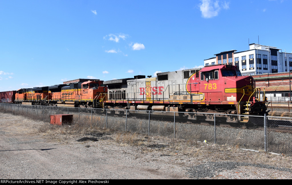 BNSF 783